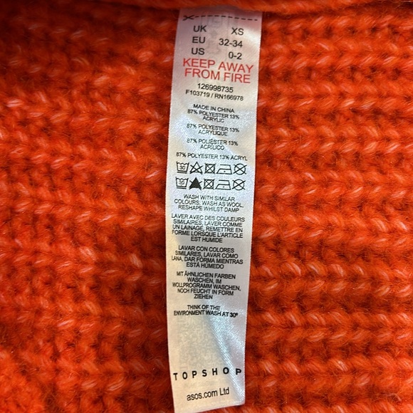 NWT Topshop knit volume sleeve fluffy sweater in orange US 0 2 - Picture 6 of 6